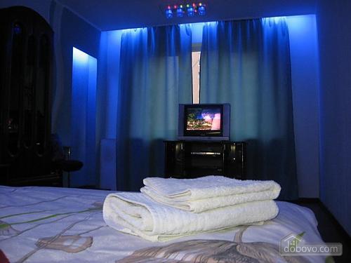 Two-Room Apartment Metro Levada Kharkov Ngoại thất bức ảnh